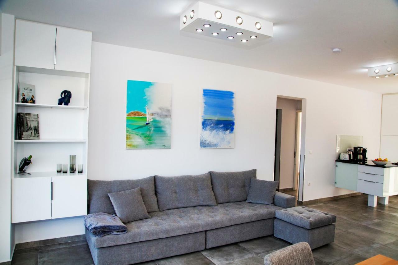 Penthouse " Sonja " Appartamento Lávrion Esterno foto
